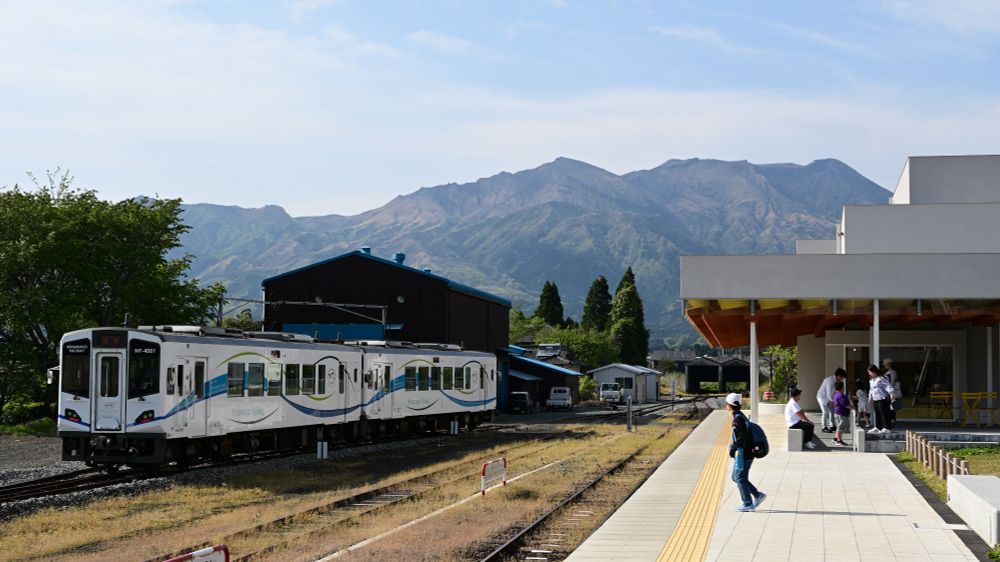 南阿蘇鉄道 高森駅にて
高森線終端の車庫方面を撮影