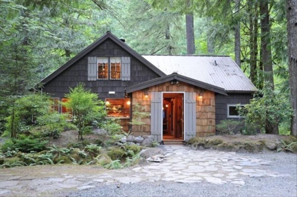 Beautiful Mt. Hood cabin ❤️