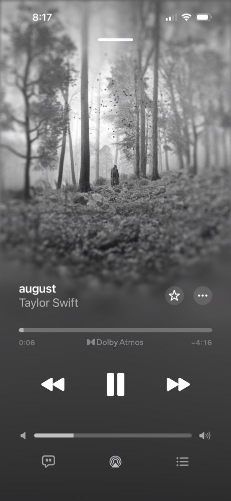 Screenshot of august by Taylor swift playing