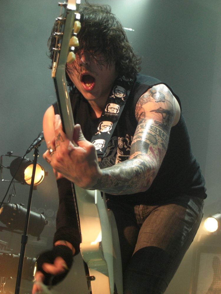 frank iero from mcr during the prorev recording