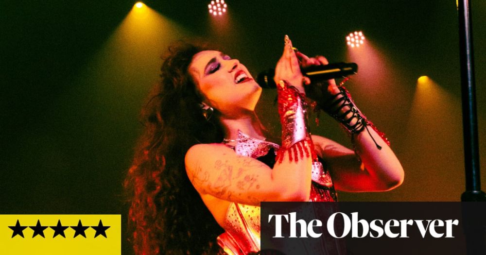 Chappell Roan review – a super graphic ultra modern showbiz star