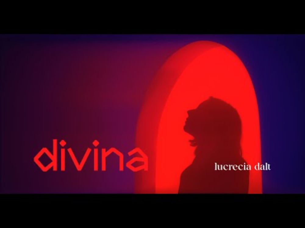 Lucrecia Dalt  - divina [Official Video]