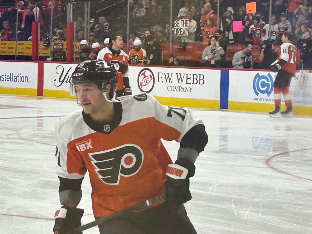 Tyson Foerster during warmups on 11/22/25 flyers vs. devils
