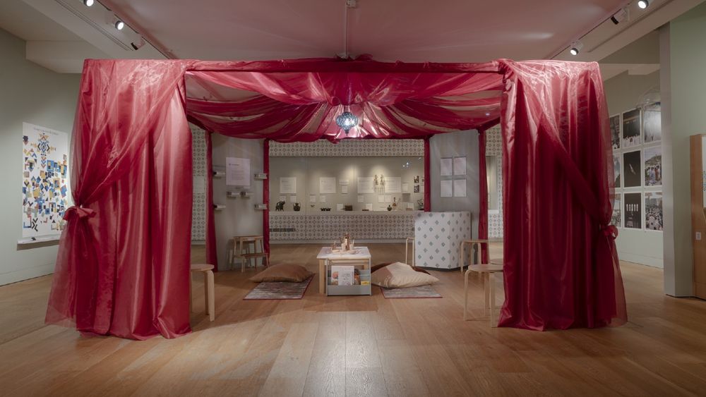 Worlds Connected Exhibition at St Albans Museum + Gallery