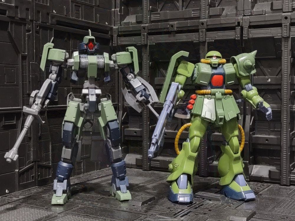 HGIBO Geirail next to HGUC Zaku II FZ