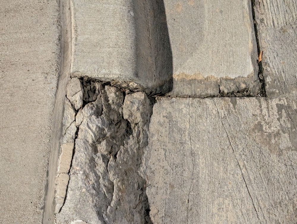 Like some crumbling

The worn statues of the lost gods... 