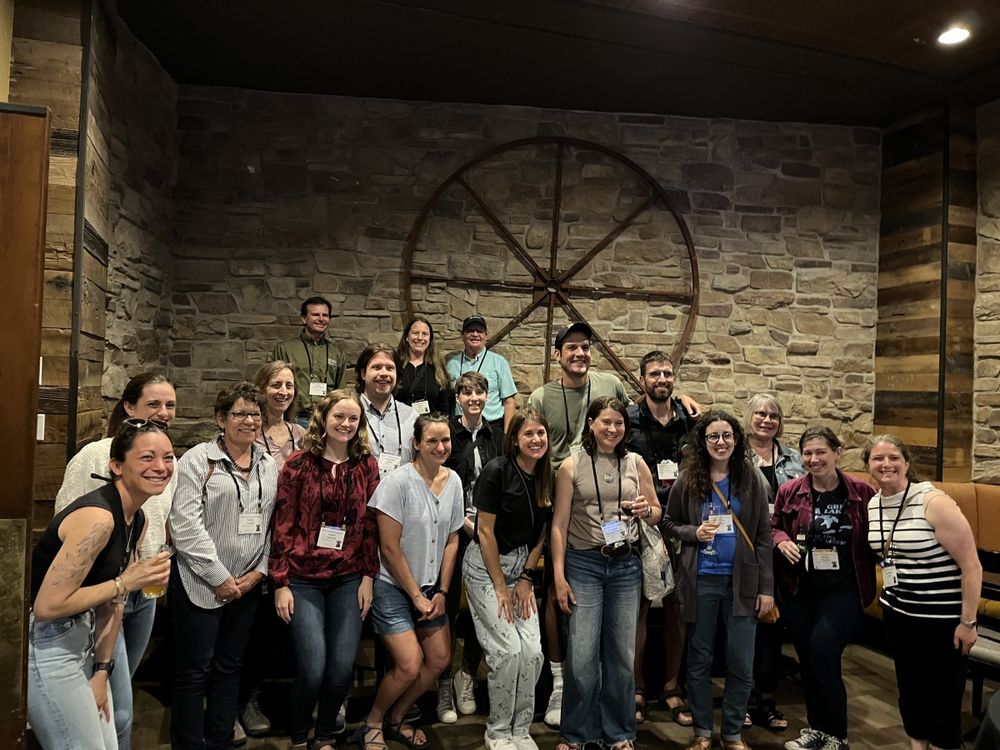 Headwaters Leadership Academy participants and mentors at the 2024 SFS meeting