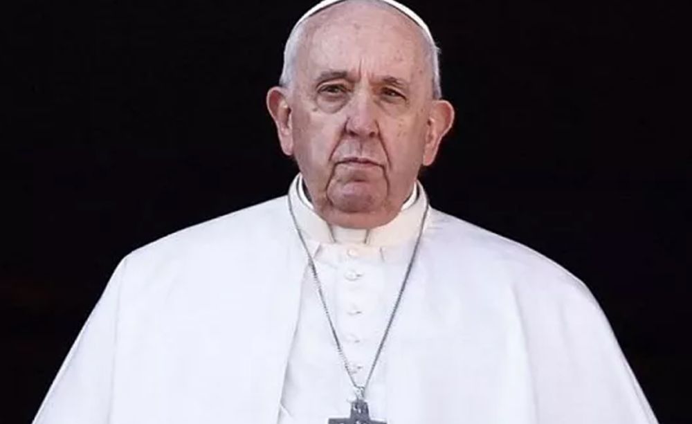 Le pape François dénonce « l’hypocrisie » des opposants à la bénédiction des couples homose...