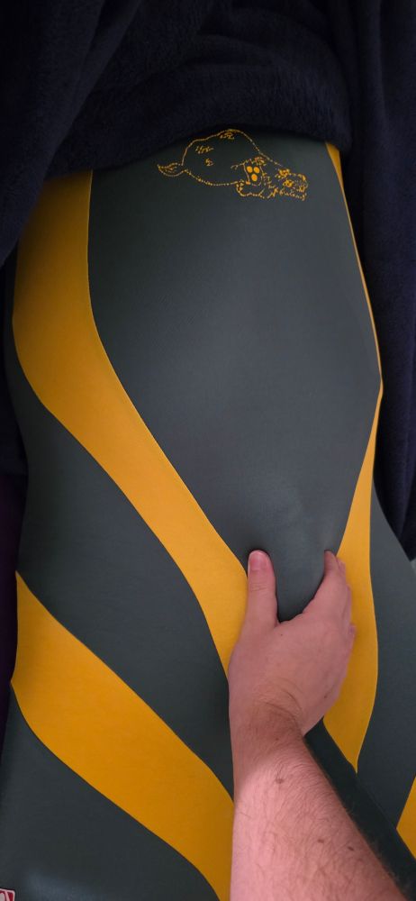 Possum in a singlet and it's LEWD