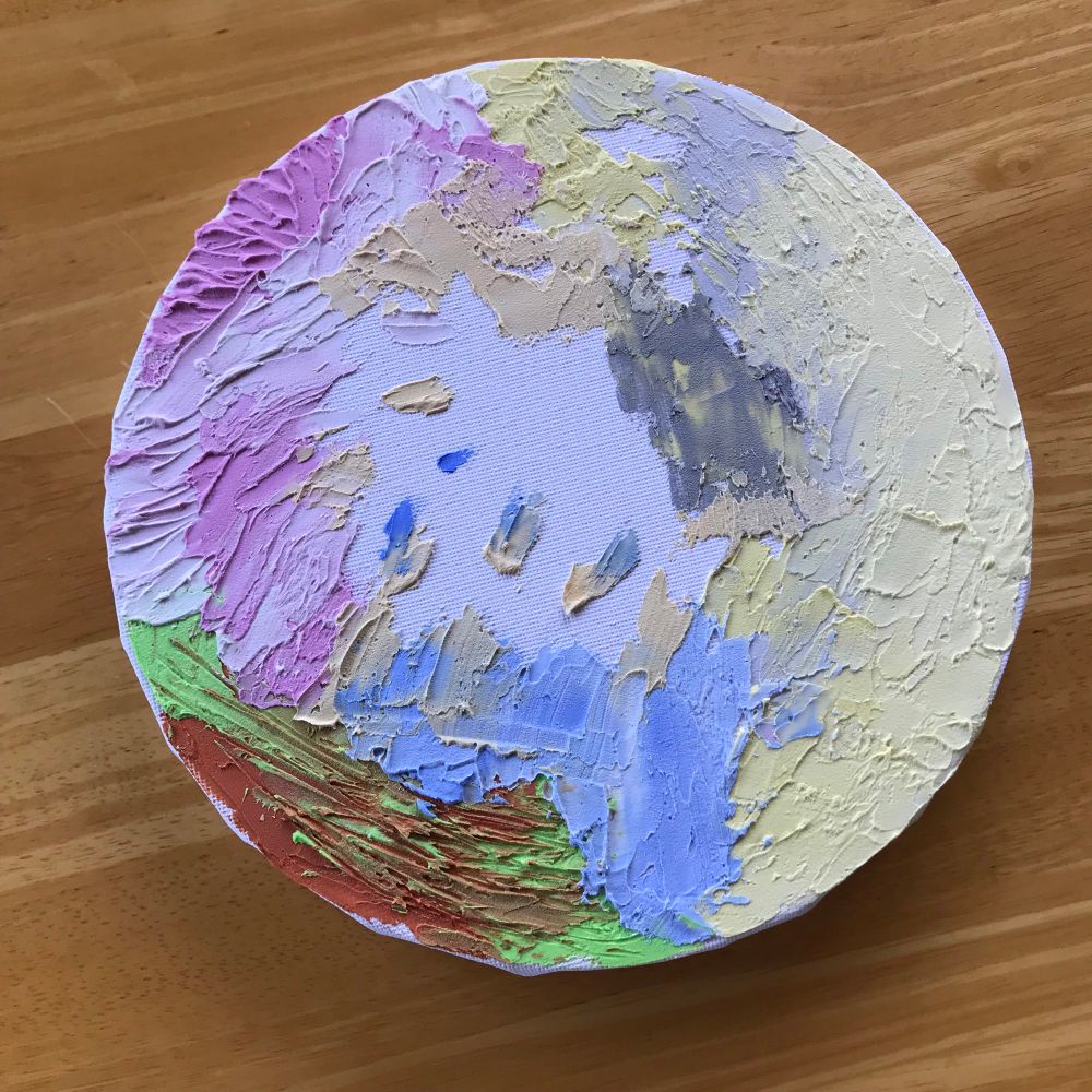 ツツジや大地、新緑に三日月を描きました。

#絵　#アート　#ツツジ　#花　#新緑　#三日月　#大地　#創作#art #artist #flower #freshgreen
#ground #crescentmoon
