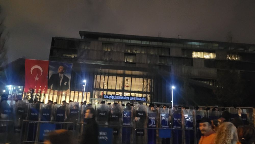 Kayyımlar gidecek biz kalacağız!