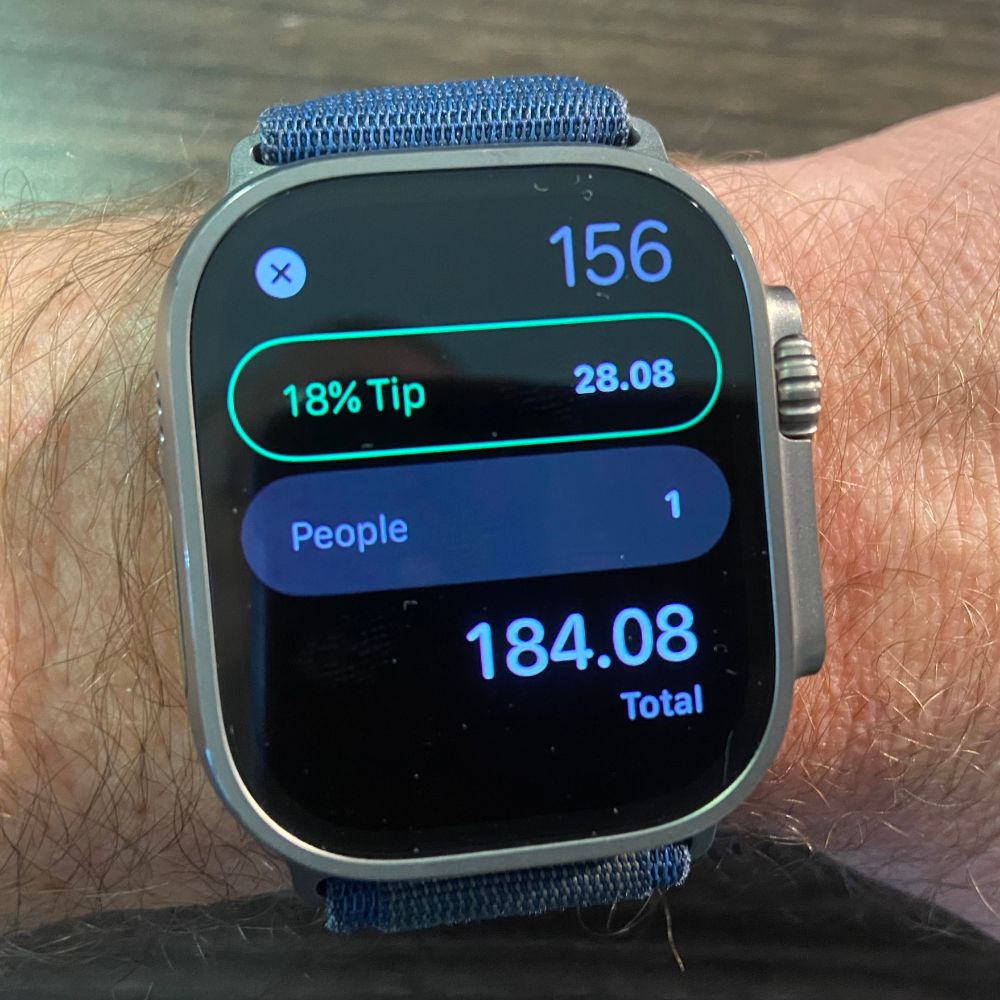 tip calculation screen on Apple Watch Ultra