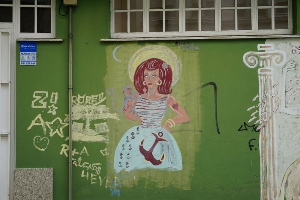 Unha das Meninas de Canido, en Ferrol.