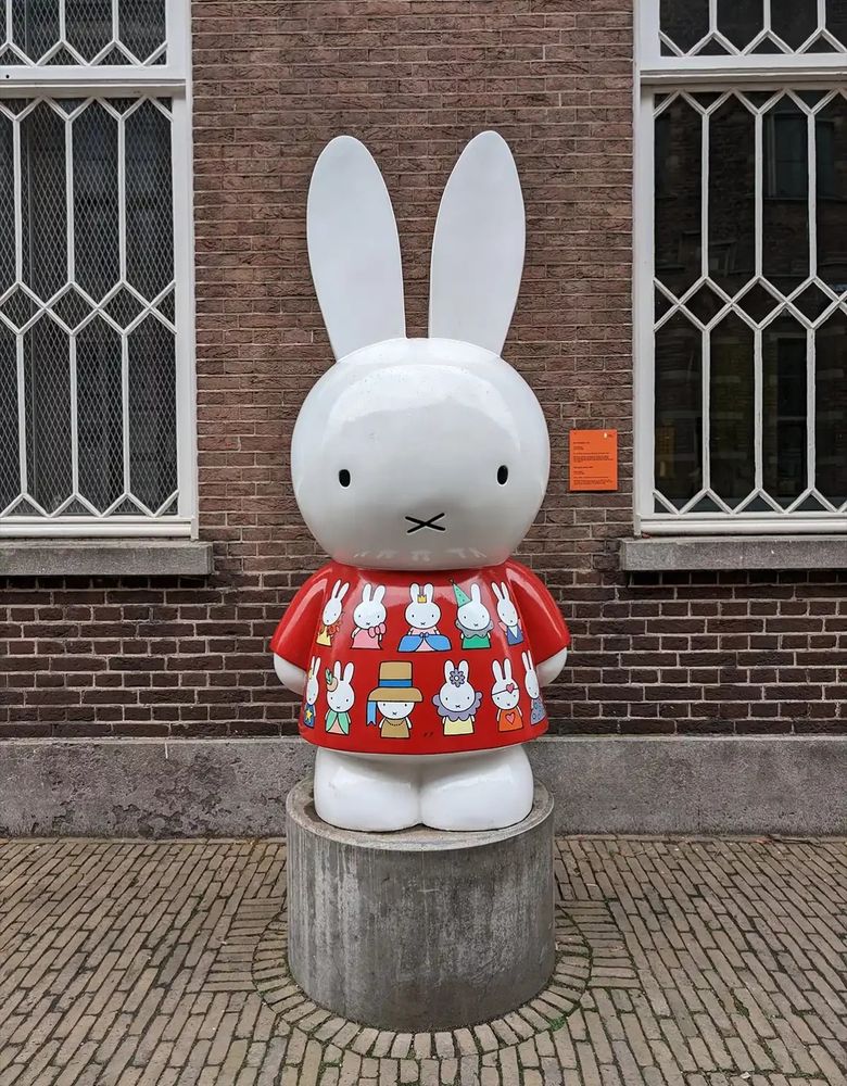 A statue of Miffy in Utrecht