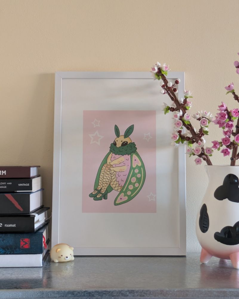 same picture but framed and printed out