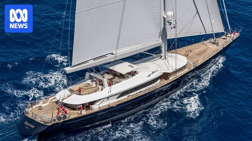 Diver dies in preliminary operations to recover dead tycoon's superyacht