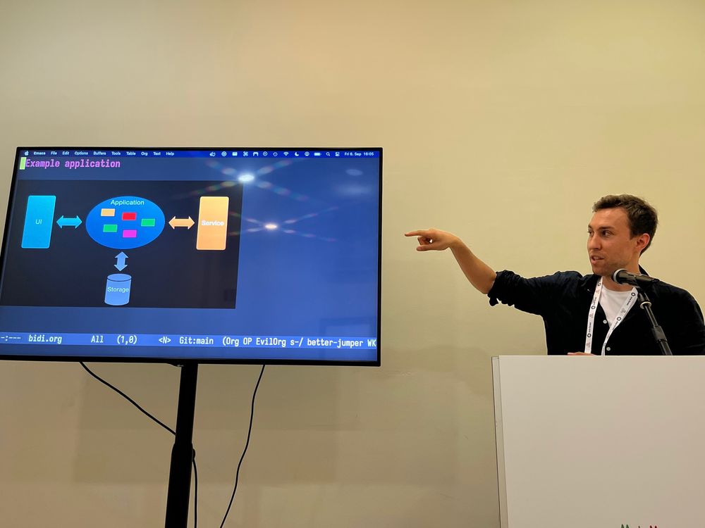 Photo of Markus Schlegel giving his talk