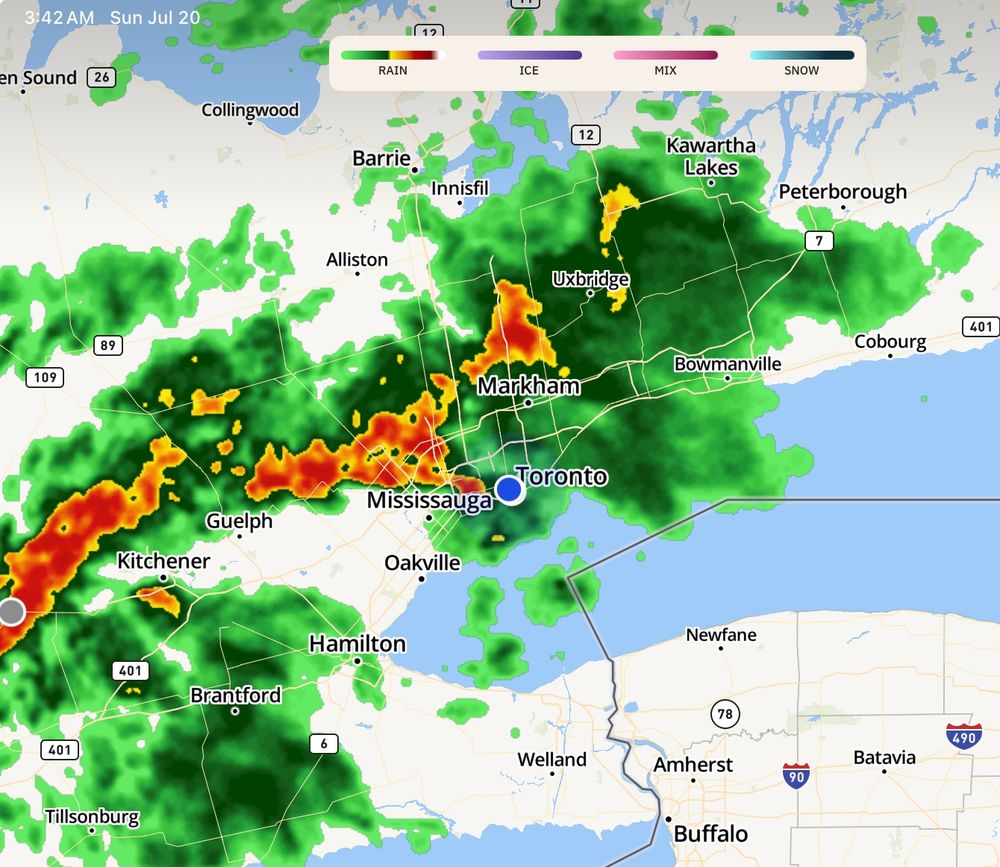 Weather map showing heavy rain passing through the Greater Toronto Area and surroundings. 