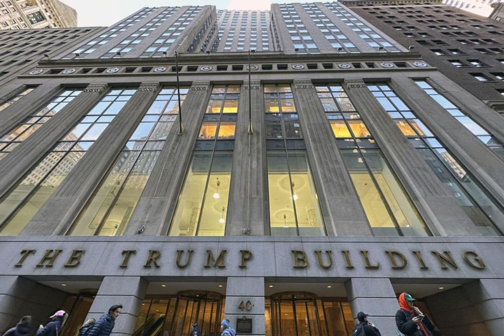 Trump’s Wall Street Tower Appears To Be Underwater