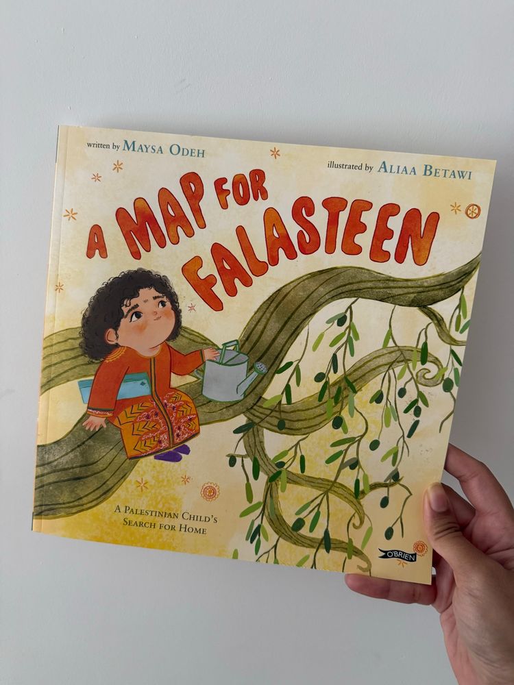 Photo of the picture book A Map for Falasteen 