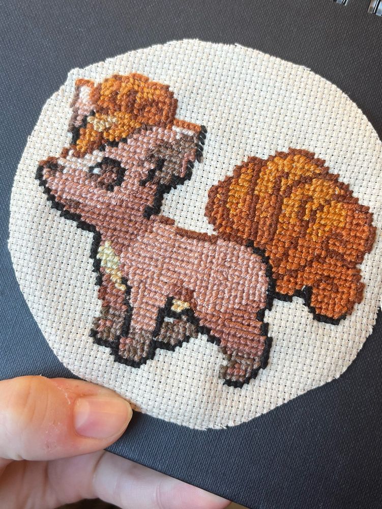 Vulpix, my first sprite 