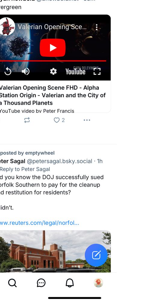 Layout of Bluesky shifted to the left after exiting full screen video in landscape mode 