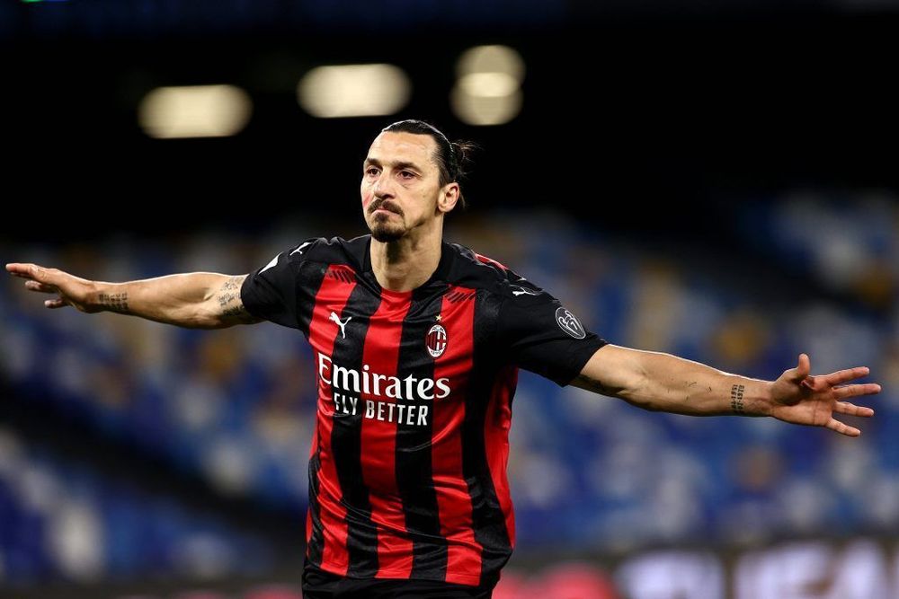 Zlatan Ibrahimovic marcou época na Serie A e, após rodar o mundo, fincou raízes no Milan - Calciopédia