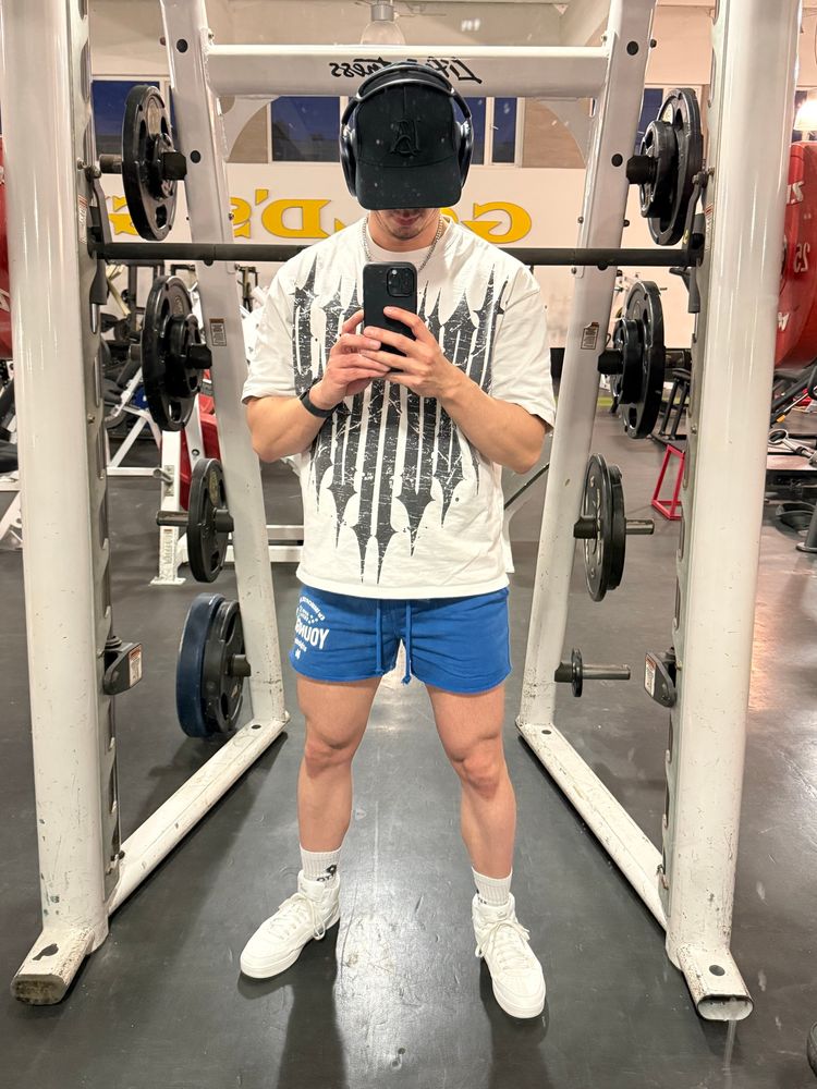 Selfie at angular Smith machine