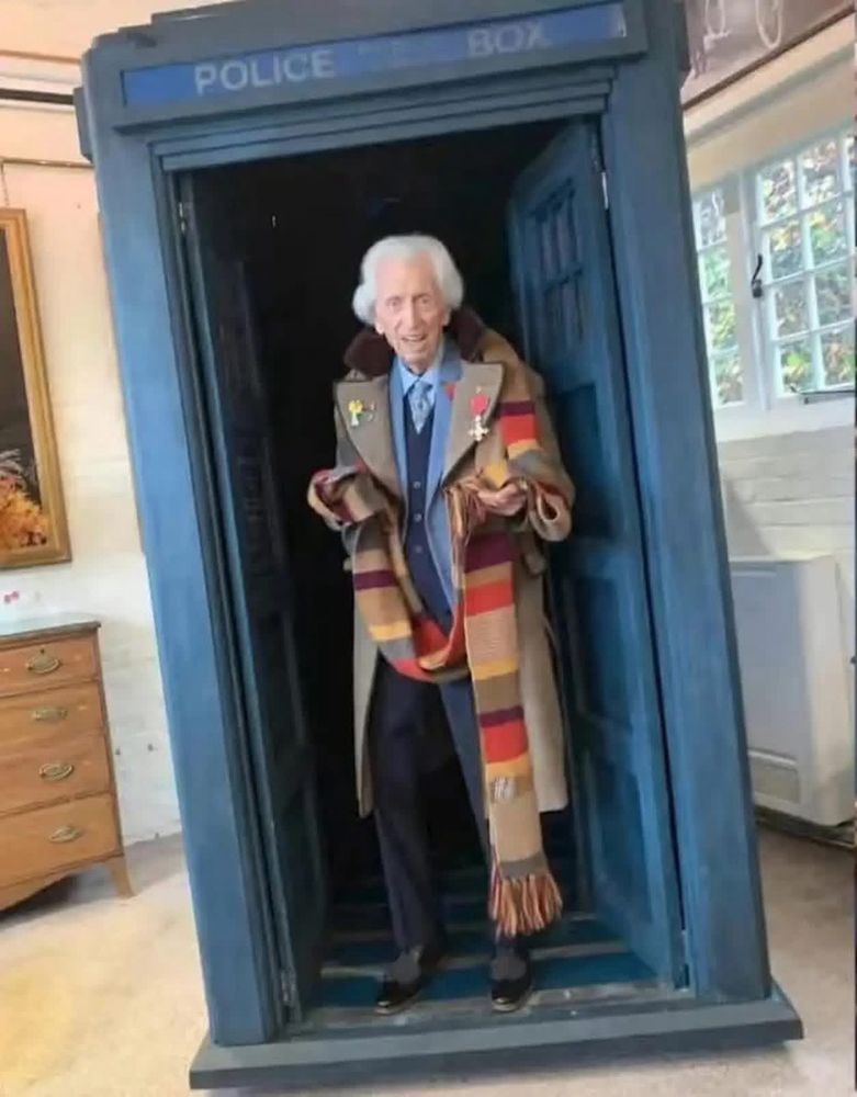Tom Baker MBE, stepping from the TARDIS once more in his nineties.