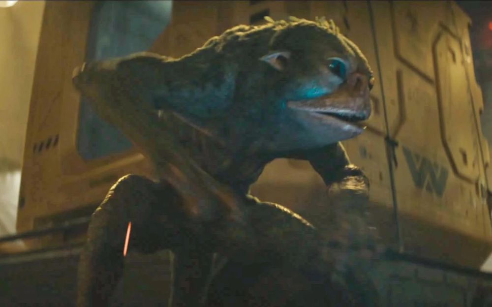 Bud the alien in PREDATOR: BADLANDS.