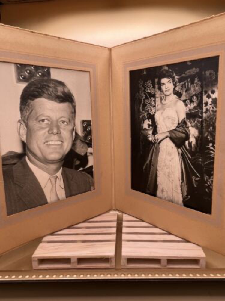 Vintage 1961  JFK & Jackie Kennedy 10x8 Picture By Dick English