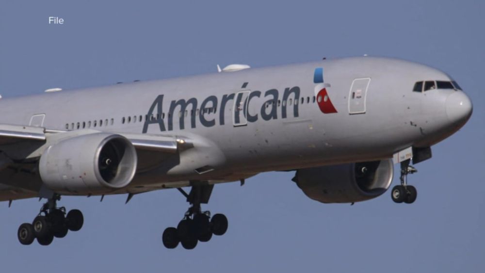 Video American Airlines flight diverted after passenger starts vaping