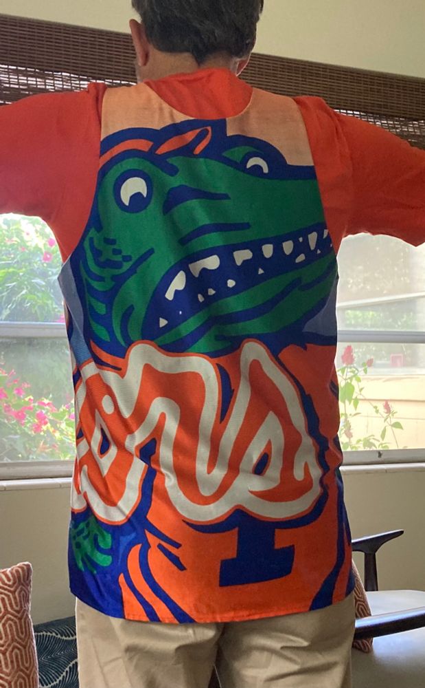 Back of a Florida Gators tank with the old logo 