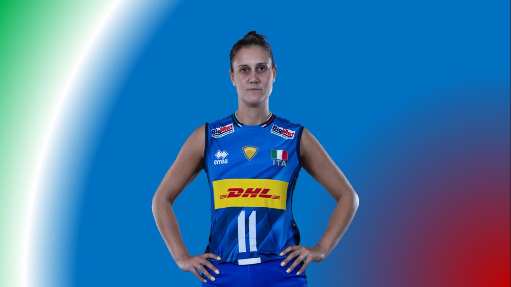 Anna Danesi, central e capitã italiana, maior bloqueadora da sua seleção, com 16 pontos de bloqueio

obs. a oposta Paola Egonu também fez 16 pontos de bloqueio, porém escolhi Danesi como representante por ter recebido mais destaque