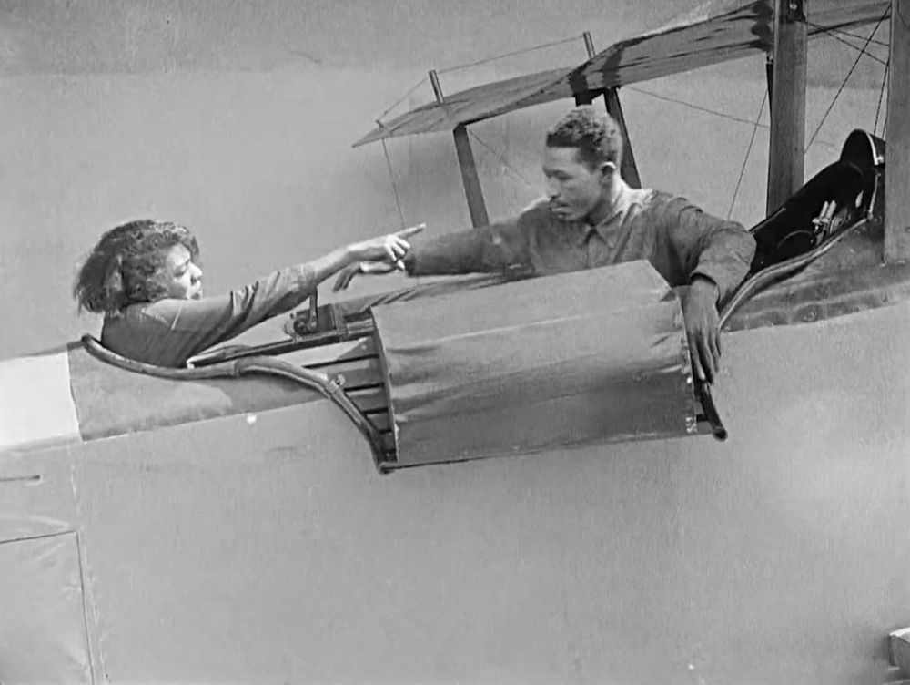 THE FLYING ACE
1926