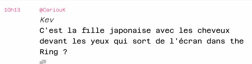 essai de description d'une pochette :

C'est la fille japonaise avec les cheveux devant les yeux qui sort de l'écran dans the Ring ?