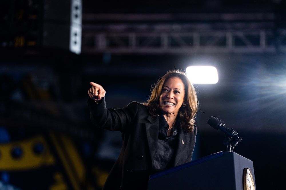 Column | Why Donald Trump keeps talking about Kamala Harris’s McDonald’s job