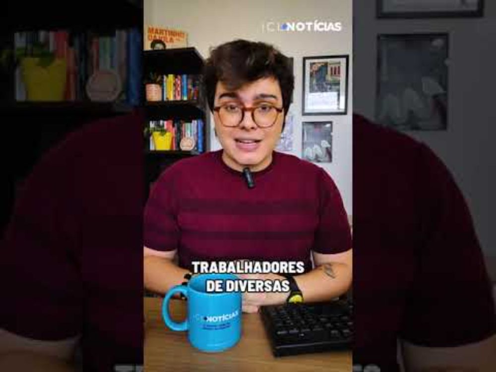 CURTINHAS ICL! Trabalhadores fazem manifestação contra jornadas exaustivas de fim de ano