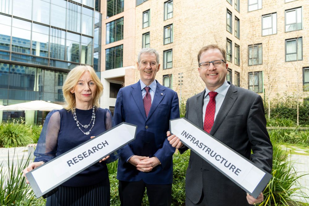 Interim CEO of Research Ireland, Celine Fitzgerald, Research Infrastructure awardee, Prof. James Meaney of Trinity College Dublin, and Minister for Further and Higher Education, Research, Innovation and Science, James Lawless TD. Credit: Keith Arkins