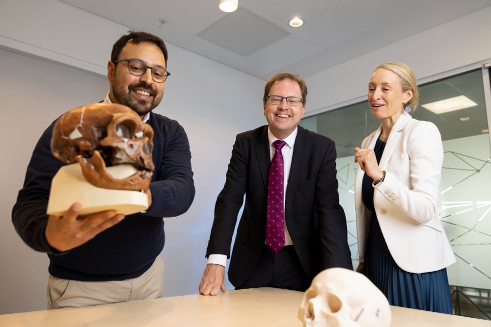 r Marco Rosario Capodiferro, Trinity College Dublin and Pathway awardee, James Lawless TD, Minister for Further and Higher Education, Research, Innovation and Science, and Dr Ruth Freeman, Director of Research for Society at Research Ireland. 
