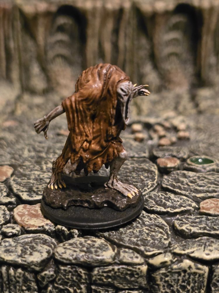 A side view of the Bodak's mini, showing off their walking pose.