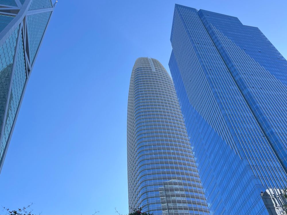 Digital photo of Salesforce Tower in San Francisco, California.