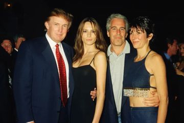 Donald Trump, Jeffrey Epstein, Ghislaine Maxwell, and Melania Trump pose for a photo in 2000.