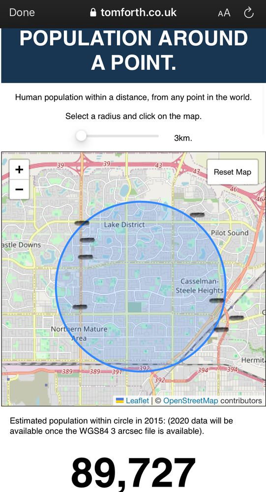 A map of area of the majority NE Edmonton, which contained around 90,000 people in 2015 without a grocery store inside but with 8 on the perimeter. 