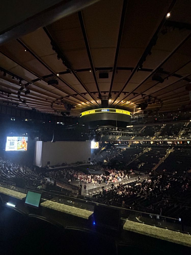 the stage for sabrina carpenter at madison square garden