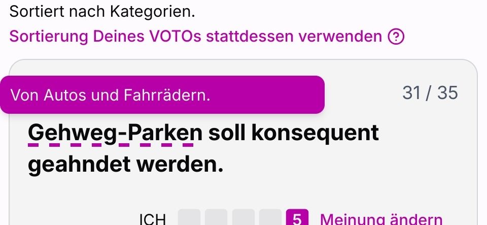 Screenshot der Voto Plattform. These: "Gehweg-Parken soll konsequent geahndet werden". Über "Gehweg-Parken" ist ein Pop-up, welches den Begriff erklärt als "Von Autos und Fahrrädern."