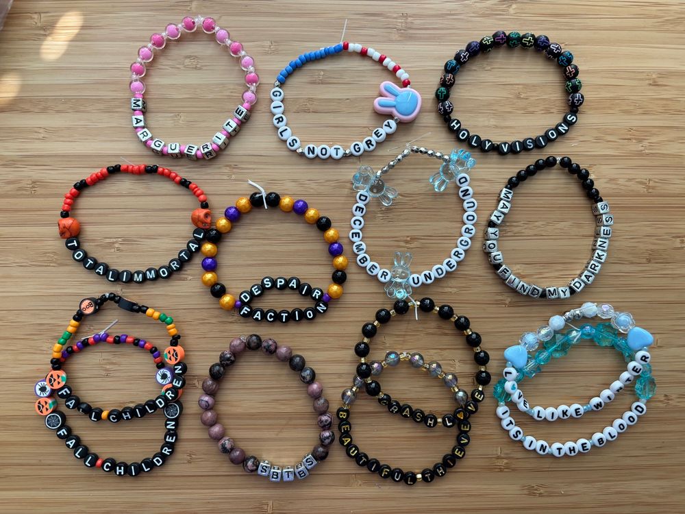 AFI themed friendship bracelets referencing Decemberunderground, Crash Love, the All Hallows EP and more. 