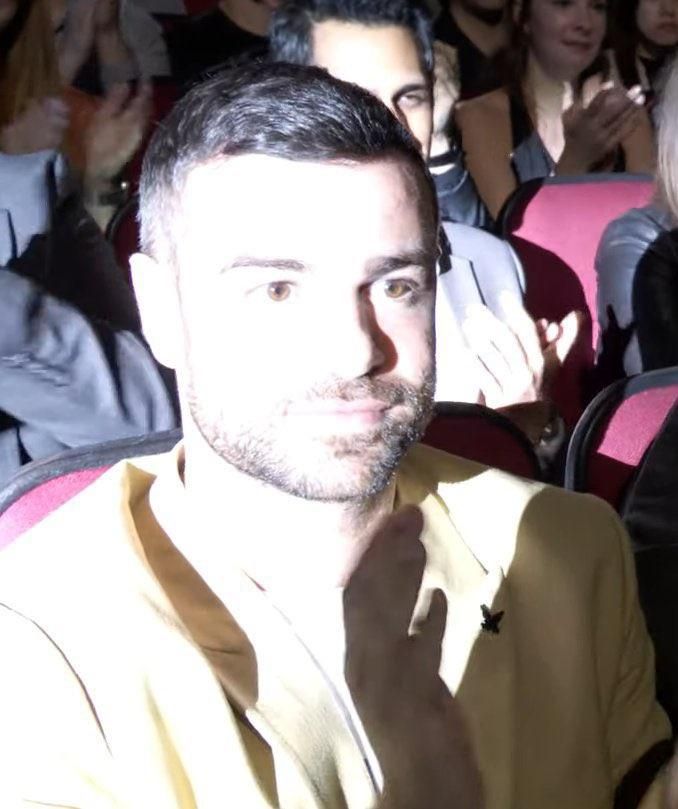 Final Fantasy XVI actor Ben Starr bathed in light during the Game Awards