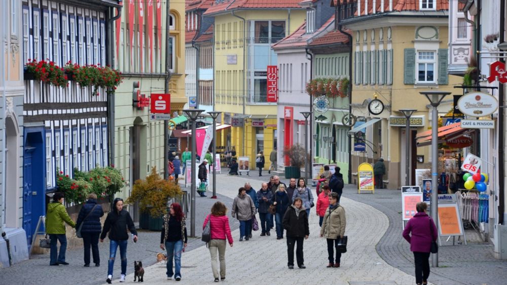 Jahresbericht deutsche Einheit: Vielen Menschen fehlt das "Wir-Gefühl"