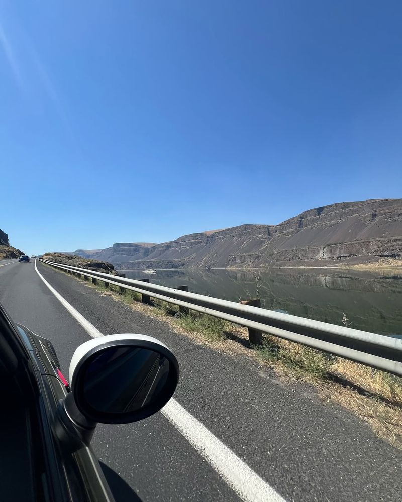Beautiful drive into Yakima— except it was 98 degrees. We had been up in elevation since Jackson and it was in the 70s.